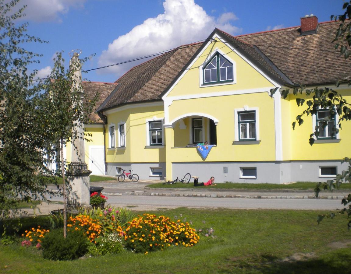 Winzerhof & Gastehaus Greil ξενώνας Frauendorf an der Schmida Εξωτερικό φωτογραφία